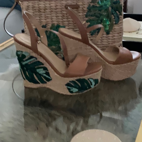 Michael Kors Tan Wedge Sandals with Leaf Design - Picture 1 of 5